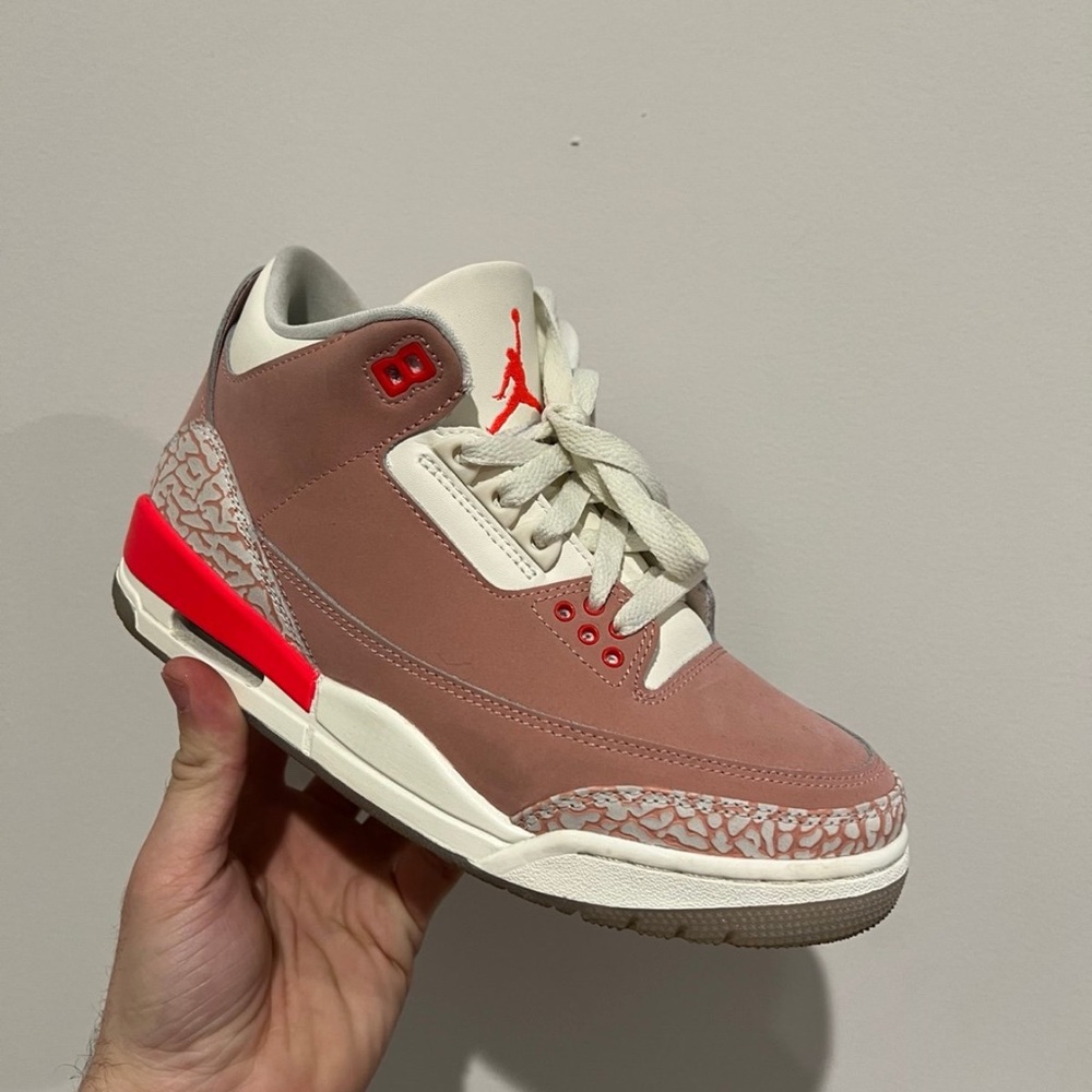 Air Jordan 3 Retro Sneakers - Pink and Red